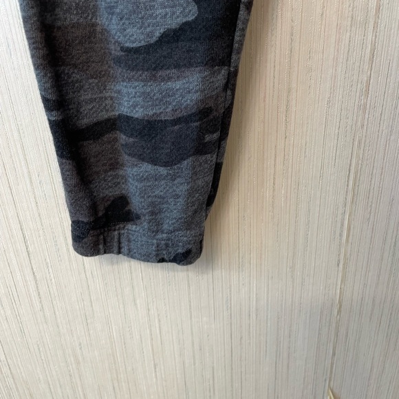 Rails Camo Jogger Sweatpants XS | Soft Lounge Pants - Picture 2 of 5